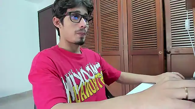 SrIncognito666 online show from June 26, 2026, 12:09 pm