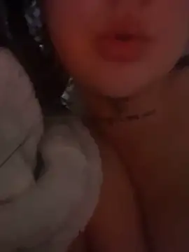 6foot3Woman online show from May 25, 2026, 2:12 pm