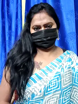 Snapshot of Meera_mia chatting on June 19, 2026, 3:22 am Meera mia online show from June 19, 2026, 3:22 am