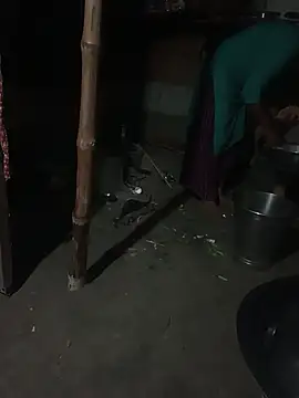 Snapshot of maliska-rani chatting on July 23, 2026, 3:32 pm maliska-rani online show from July 23, 2026, 3:32 pm