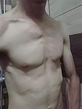Snapshot of Nakedfanboy chatting on June 20, 2026, 7:49 pm Nakedfanboy online show from June 20, 2026, 7:49 pm