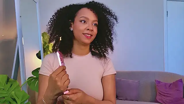 Tiana Toffee online show from June 7, 2026, 1:04 pm