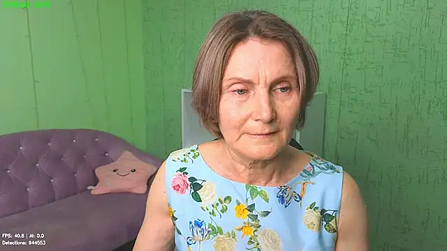 Snapshot of Mabel_Magic chatting on July 3, 2026, 12:22 pm Mabel Magic online show from July 3, 2026, 12:22 pm