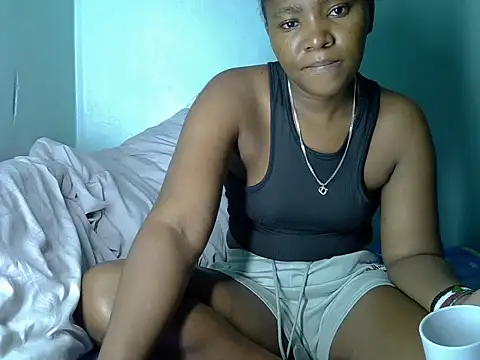 Snapshot of sassykisser chatting on June 5, 2026, 5:18 pm sassykisser online show from June 5, 2026, 5:18 pm