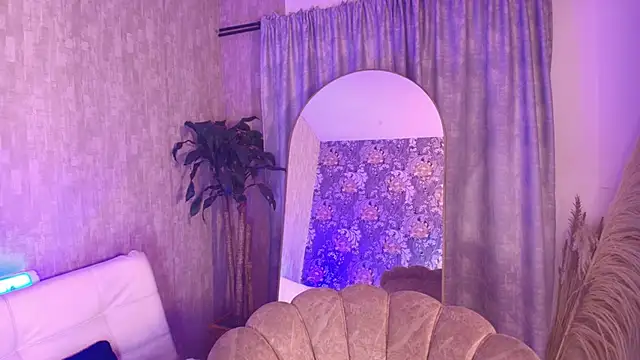 Snapshot of zarina_winslow chatting on June 11, 2026, 8:07 pm zarina winslow online show from June 11, 2026, 8:07 pm