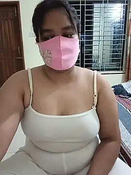Snapshot of Neha-71 chatting on July 3, 2026, 4:02 pm Neha-71 online show from July 3, 2026, 4:02 pm