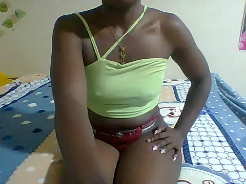 Snapshot of Sasha_Bliss chatting on June 1, 2026, 7:32 am Sasha Bliss online show from June 1, 2026, 7:32 am