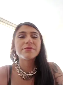 Snapshot of alynnafem chatting on July 7, 2026, 4:33 pm alynnafem online show from July 7, 2026, 4:33 pm
