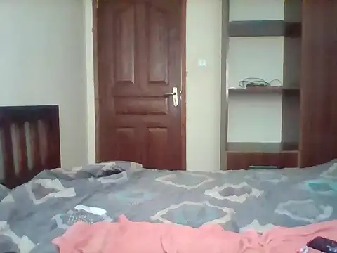Earlbabe online show from May 27, 2026, 7:49 am