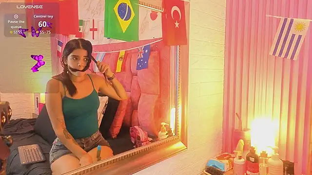 mia  gomex online show from June 14, 2026, 8:22 pm
