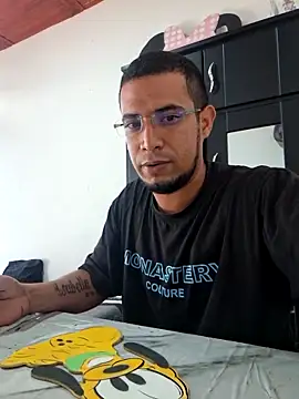 Cardonahot96 online show from June 5, 2026, 4:35 pm