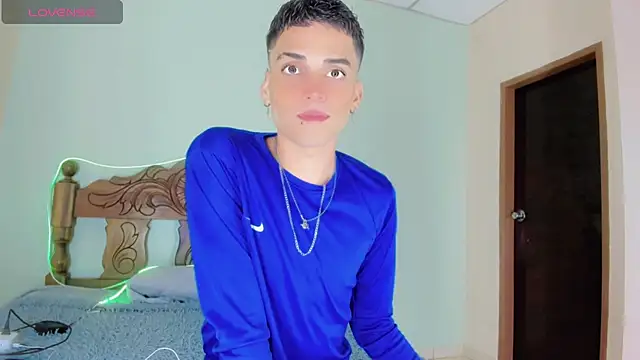 Snapshot of latino_boyy_ chatting on July 26, 2026, 4:20 am latino boyy online show from July 26, 2026, 4:20 am