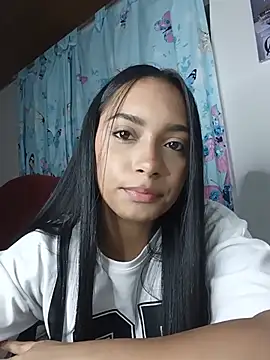 xcleila online show from July 18, 2026, 12:37 am