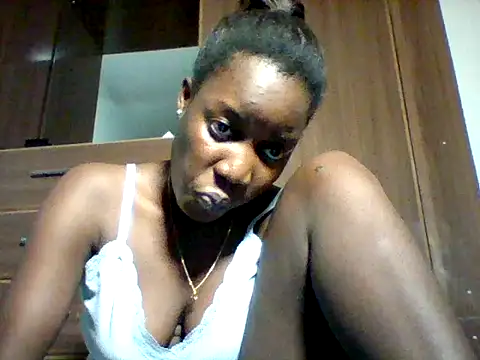 Snapshot of zainaxxxxx chatting on May 27, 2026, 4:15 pm zainaxxxxx online show from May 27, 2026, 4:15 pm