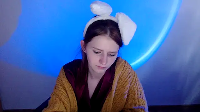 ViolaHot  online show from June 2, 2026, 6:59 am