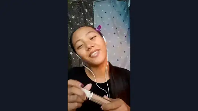 Snapshot of JodyMontuoro chatting on May 29, 2026, 5:05 am JodyMontuoro online show from May 29, 2026, 5:05 am