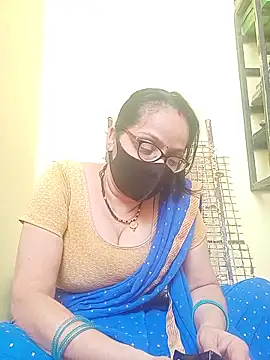 Snapshot of hi-bhabhi chatting on June 3, 2026, 6:38 am hi-bhabhi online show from June 3, 2026, 6:38 am