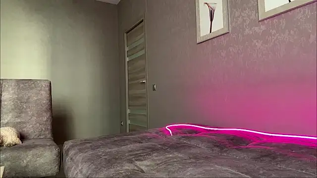 amilia-sexygirl online show from July 10, 2026, 1:10 am