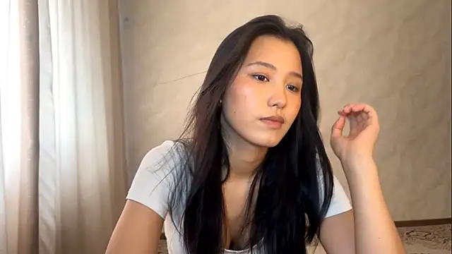 Snapshot of AikoHokonu chatting on July 6, 2026, 6:54 am AikoHokonu online show from July 6, 2026, 6:54 am