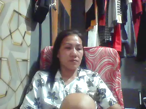 Snapshot of pinayheartaker chatting on May 27, 2026, 5:43 pm pinayheartaker online show from May 27, 2026, 5:43 pm