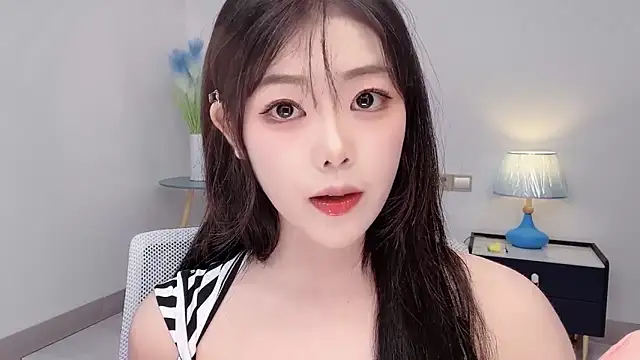Snapshot of smalldaiwang chatting on June 18, 2026, 3:07 am smalldaiwang online show from June 18, 2026, 3:07 am