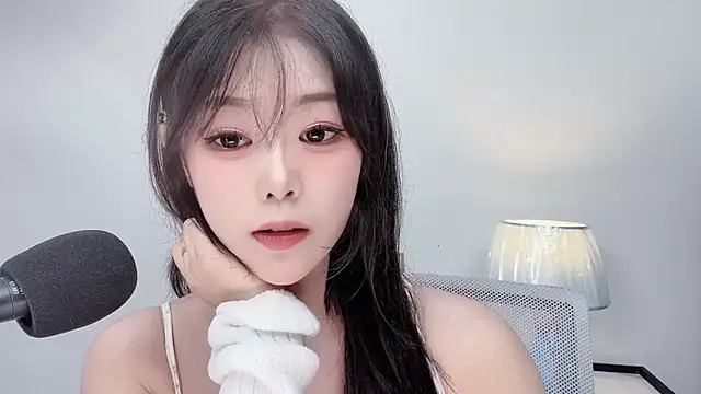Snapshot of smalldaiwang chatting on June 25, 2026, 5:12 am smalldaiwang online show from June 25, 2026, 5:12 am