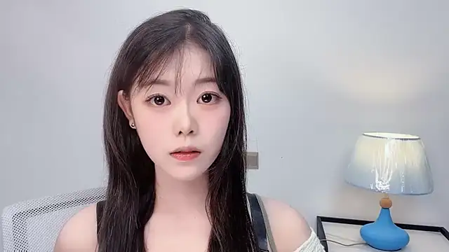 Snapshot of smalldaiwang chatting on July 17, 2026, 2:18 am smalldaiwang online show from July 17, 2026, 2:18 am