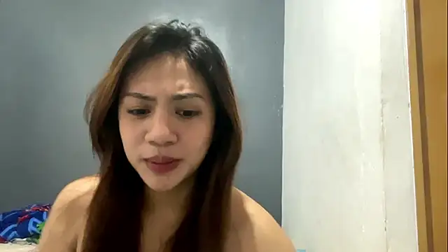 Snapshot of ReenaFixari chatting on May 30, 2026, 4:42 am ReenaFixari online show from May 30, 2026, 4:42 am