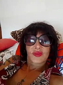 stellina73 online show from July 17, 2026, 2:24 pm