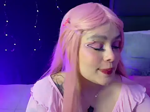 Agata evans  online show from June 11, 2026, 1:05 am