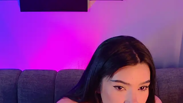 ambar midnigth online show from June 16, 2026, 3:42 am