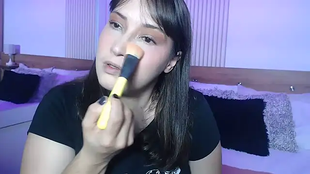 ValentinaGreyy online show from July 1, 2026, 9:58 pm