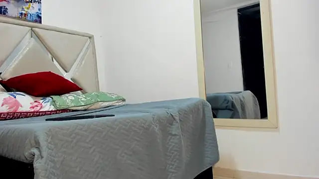 Lucas cruz1 online show from June 10, 2026, 3:18 am