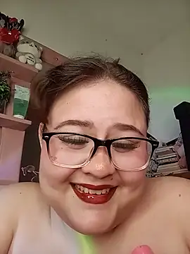 VeryGirlhot online show from May 30, 2026, 5:48 am