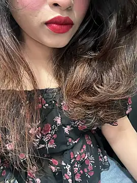 Yours riya11 online show from June 24, 2026, 7:24 pm