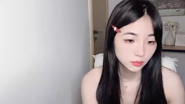 Louise-3 online show from July 6, 2026, 10:23 pm