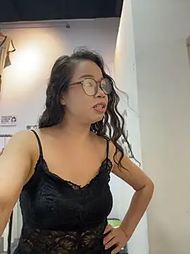honghong mother online show from July 14, 2026, 1:30 am