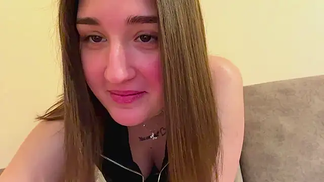 AnnaMaccoil online show from May 30, 2026, 3:09 pm