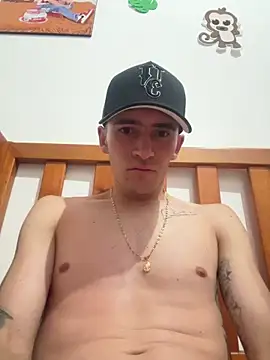 Snapshot of AngelRomero- chatting on May 30, 2026, 7:38 am AngelRomero- online show from May 30, 2026, 7:38 am