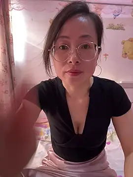 TangTang0530 online show from July 6, 2026, 10:01 am