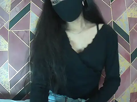 Hot-Roshni online show from July 3, 2026, 9:10 pm