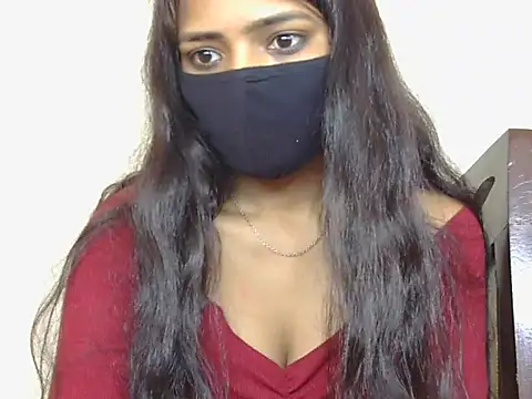 Hot-Roshni online show from July 15, 2026, 2:06 am