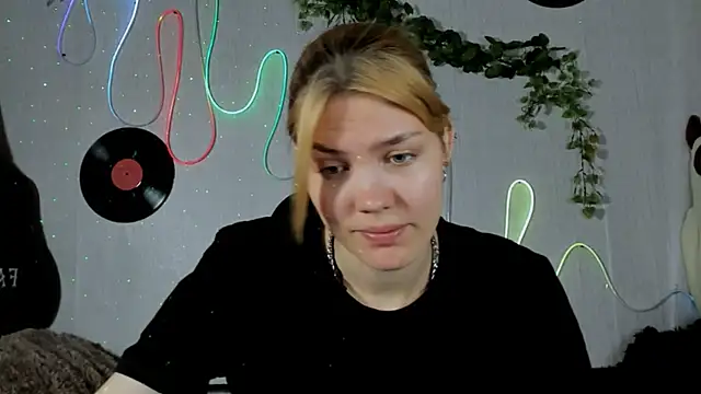 Snapshot of Milena_Stasym chatting on July 21, 2026, 6:27 am Milena Stasym online show from July 21, 2026, 6:27 am