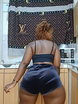 Snapshot of Ssexyie_juls chatting on July 5, 2026, 2:07 am Ssexyie juls online show from July 5, 2026, 2:07 am