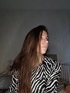 Eileenmurrr online show from June 24, 2026, 4:00 am