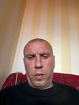 Snapshot of sashaalexandru chatting on June 1, 2026, 3:25 pm sashaalexandru online show from June 1, 2026, 3:25 pm