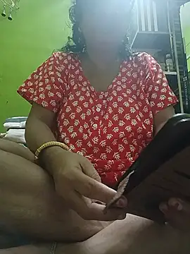 chatterjeesayani567 online show from July 4, 2026, 9:15 am