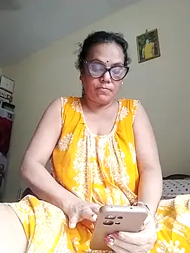 chatterjeesayani567 online show from July 5, 2026, 7:48 am