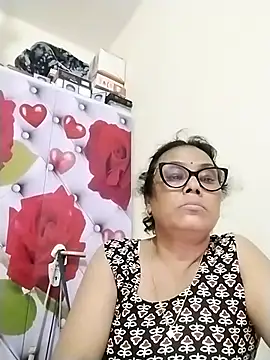chatterjeesayani567 online show from July 20, 2026, 5:15 pm
