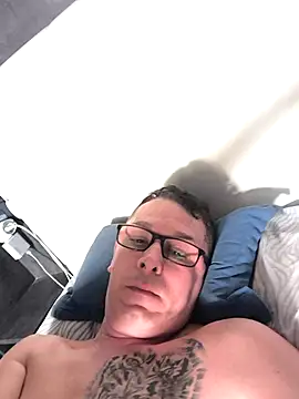 alexbuby online show from June 2, 2026, 11:56 am